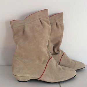 Boots tan suede red trim